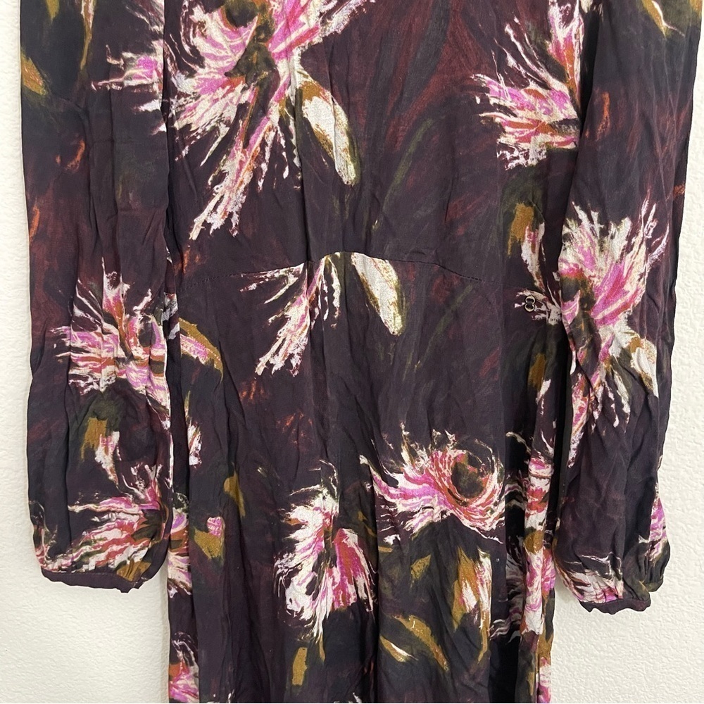 Midi Dress in Deep Plum Floral - Picture 6 of 15